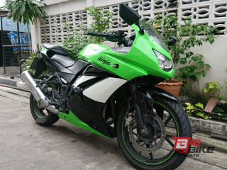  Kawasaki Ninja 250