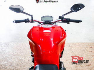  Ducati Monster 821