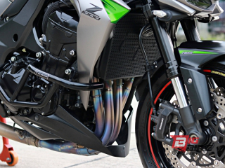  Kawasaki Z1000