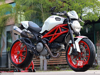  Ducati Monster 796