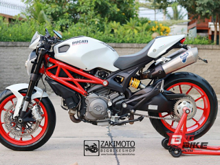  Ducati Monster 796