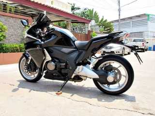  Honda VFR 1200X