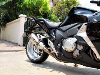  Honda VFR 1200X