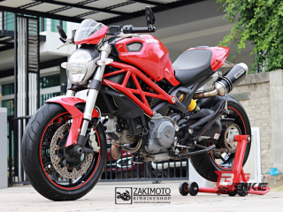  Ducati Monster 796