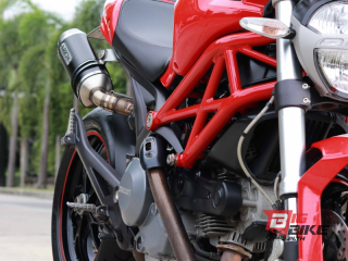  Ducati Monster 796