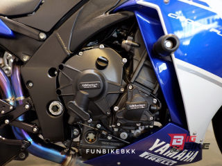  Yamaha YZF-R1