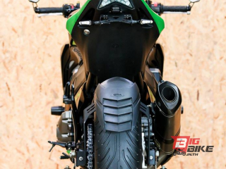  Kawasaki Z800