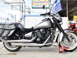  Kawasaki Vulcan 900 Classic