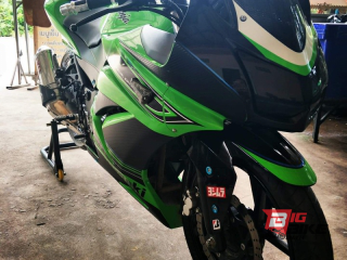  Kawasaki Ninja 250