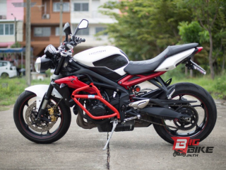  Triumph Street Triple RS