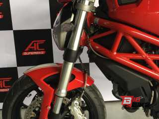  Ducati Monster 796