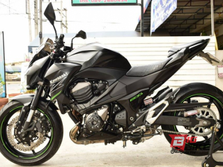  Kawasaki Z800