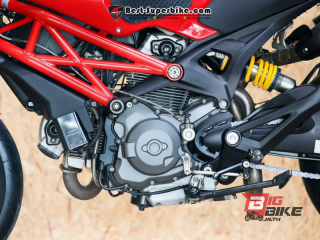  Ducati Monster 796