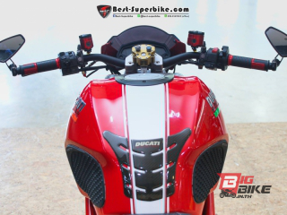  Ducati Monster 796