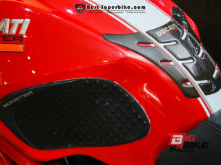  Ducati Monster 796