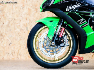  Kawasaki Ninja ZX-10R