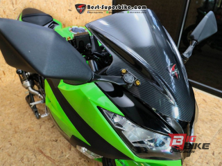  Kawasaki Ninja 300