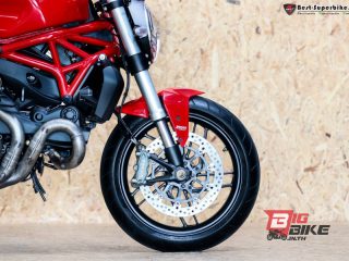  Ducati Monster 821