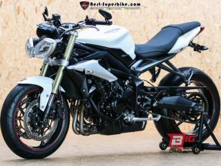  Triumph Street Triple RS