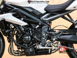  Triumph Street Triple RS