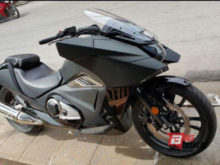  Honda NM4