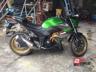  Kawasaki Z300