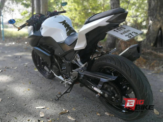  Kawasaki Z250