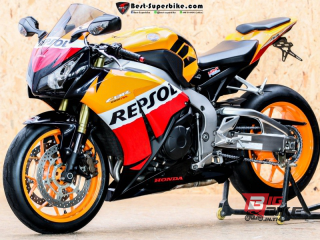  Honda CBR 1000RR Repsol