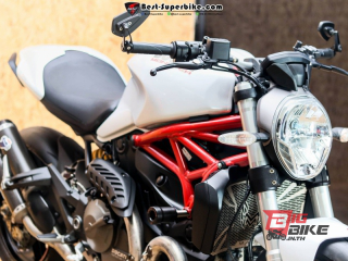  Ducati Monster 821