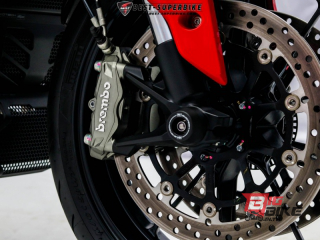  Ducati Hypermotard 939