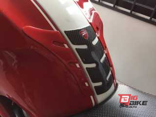  Ducati monster 1100 evo