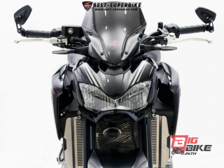  Kawasaki Z900