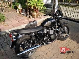  Triumph Bonneville T100