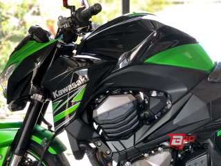  Kawasaki Z800