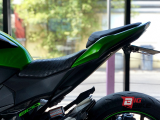  Kawasaki Z800