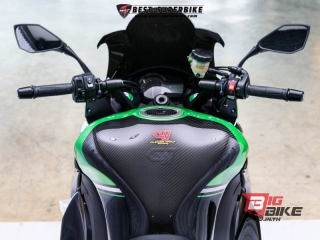  Kawasaki Ninja 1000