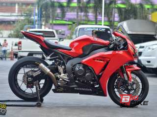  Honda CBR 1000RR