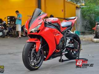  Honda CBR 1000RR