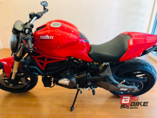  Ducati Monster 821