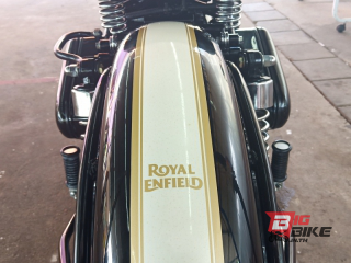  Royal Enfield Classic 500