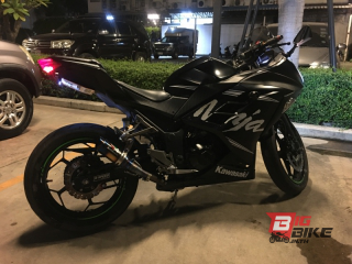  Kawasaki Ninja 300