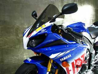  Yamaha YZF-R1