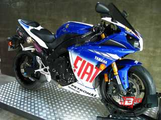  Yamaha YZF-R1