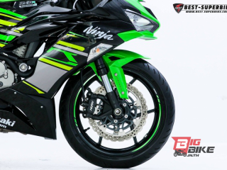  Kawasaki Ninja ZX-6R