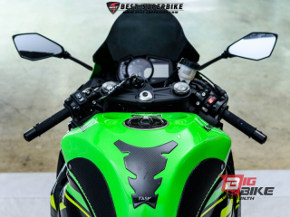  Kawasaki Ninja ZX-6R