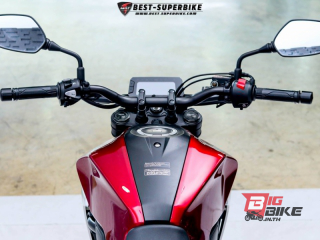  Honda CB 300R