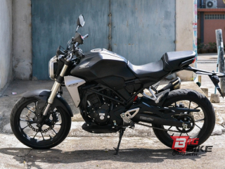  Honda CB 300R