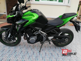  Kawasaki Z900