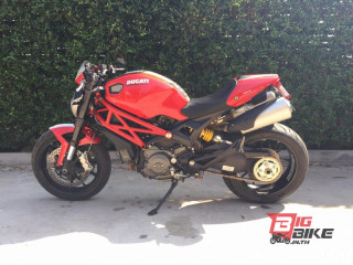  Ducati Monster 796