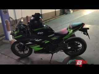  Kawasaki Ninja 300